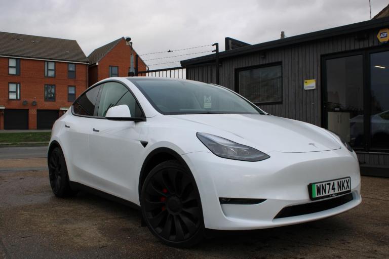 2024 Tesla Model Y (Dual Motor) Performance SUV 5dr Electric Auto 4WDE (426 bhp) SUV Electric Aut...