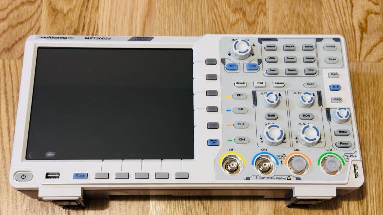 Digital Oscilloscope MP720025 EU-UK