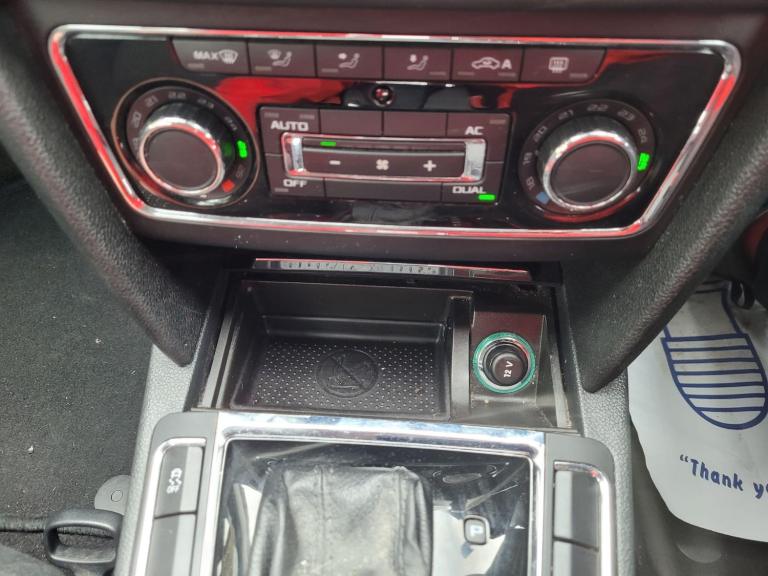 2011 Skoda Superb 2.0 TDI S DSG Euro 5 5dr ESTATE Diesel Automatic