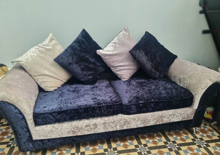 Sofology brand valvet sofa set RRP £800