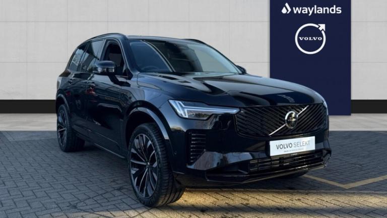 2025 Volvo XC90 Ultra, T8 AWD Plug-in hybrid, Electric/Petrol, Dark, 7 Seats Estate Petrol Parall...