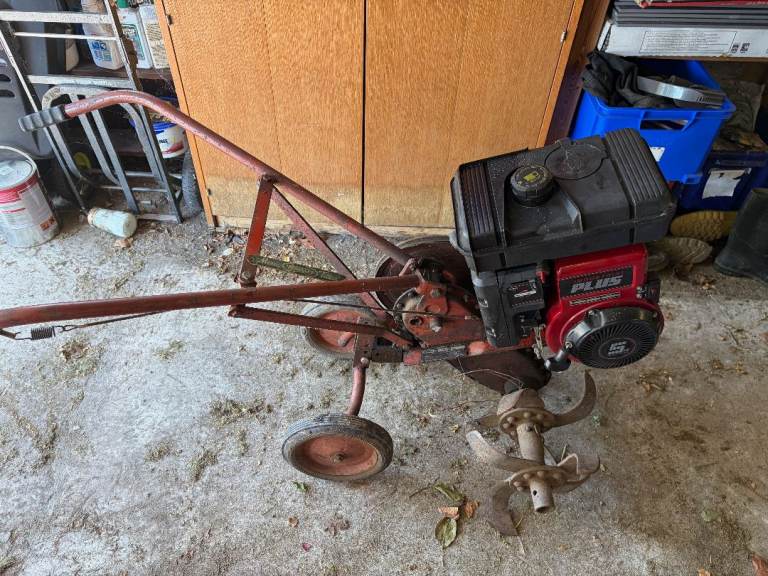 Wolseley Merry Tiller Rotovator - With Briggs & Stratton 5HP engine - RUNNING