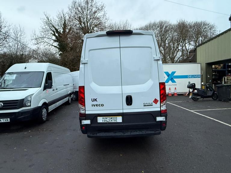 2020 IVECO DAILY 2.3L DIESEL WHITE AUTOMATIC PANEL VAN - 145K - NEW CAMBELT