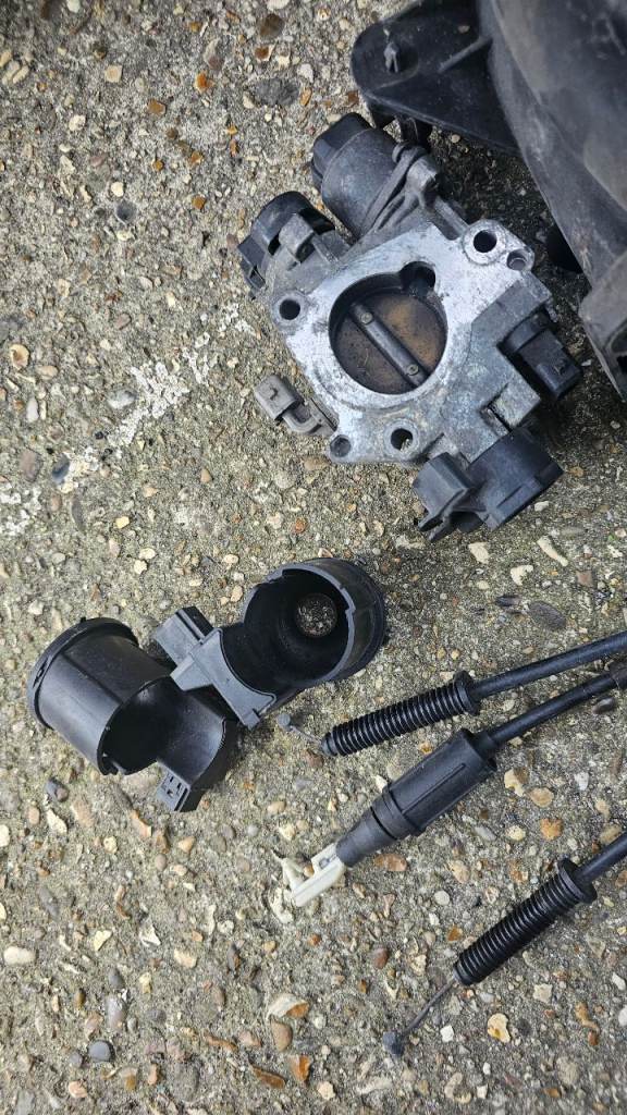 Citroen saxo & pug 106 joblot of parts