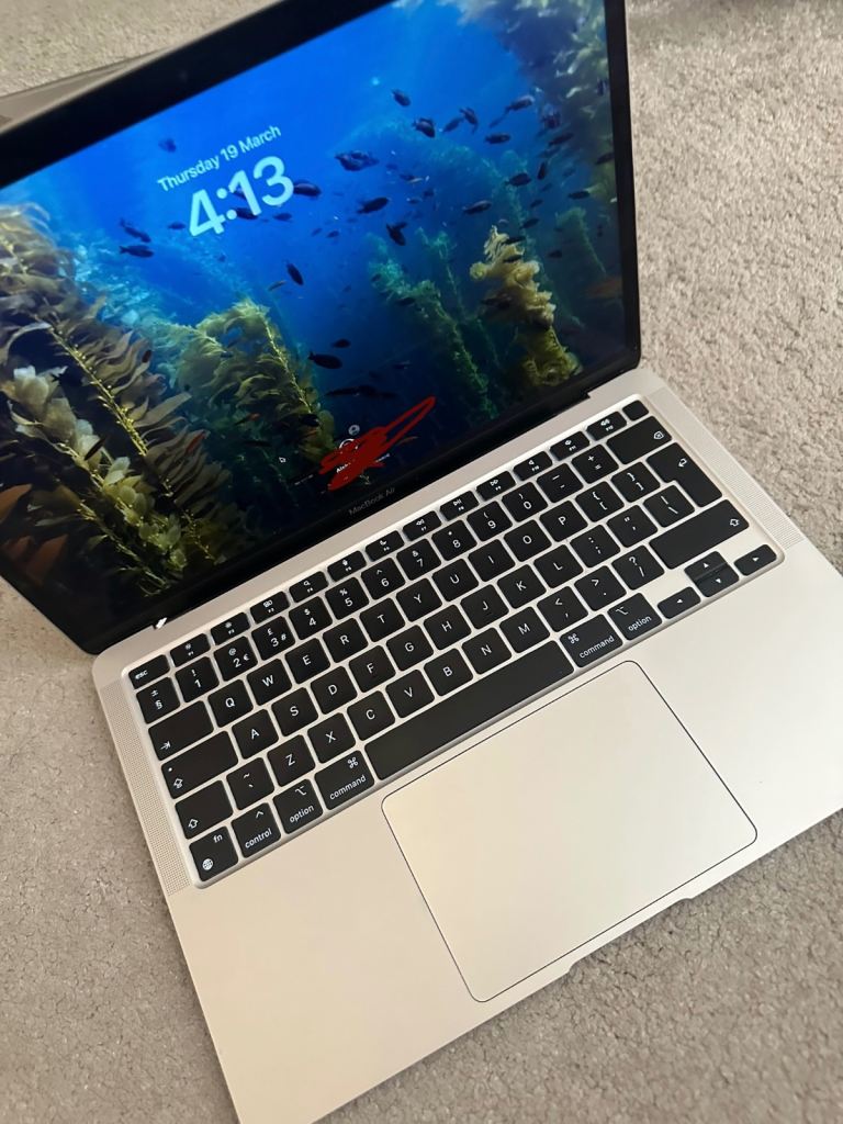 MacBook Air M1 2020 