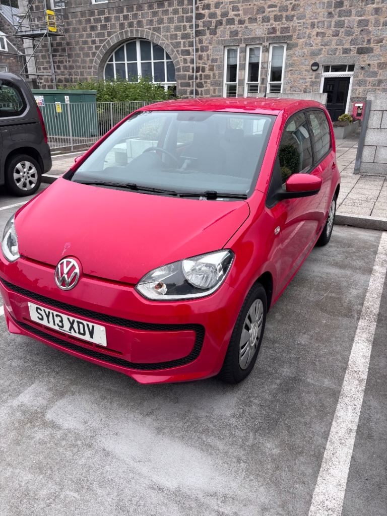 Volkswagen, UP, Hatchback, 2013, Manual, 999 (cc), 5 doors