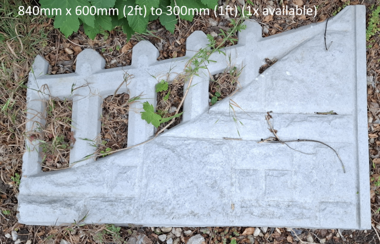 Rock Face Castle Top Gravel Board Offcut