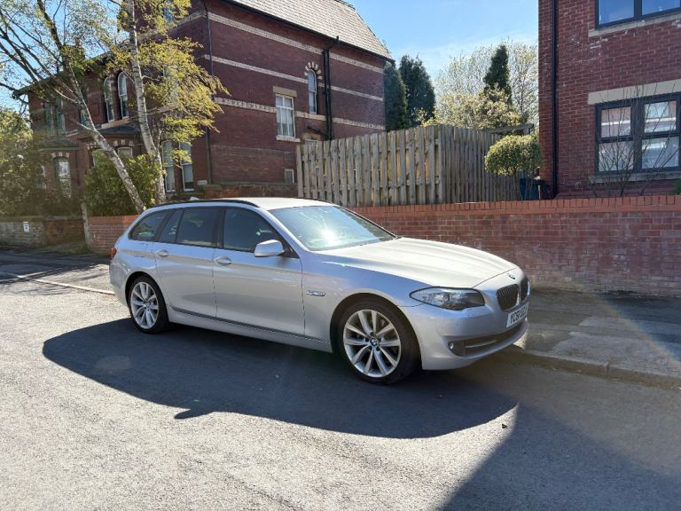 2011 BMW 520d SE Touring, Full S/H, Sat Nav, Heated Leather, Front & Rear Parking Sensor, 19” Alloys