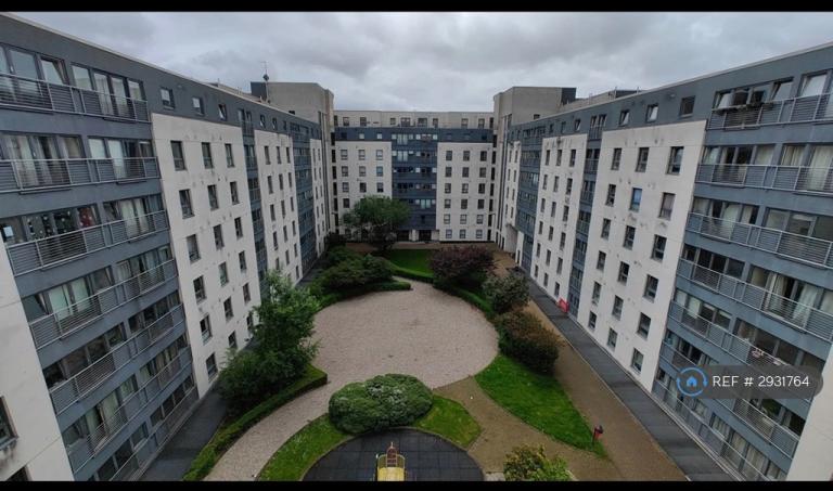 3 bedroom flat in Wallace St, Glasgow, G5 (3 bed) (#2931764)