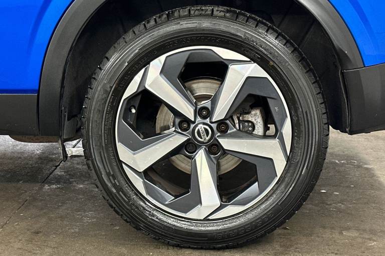 2022 Nissan Qashqai 97329 Hatchback Petrol Manual