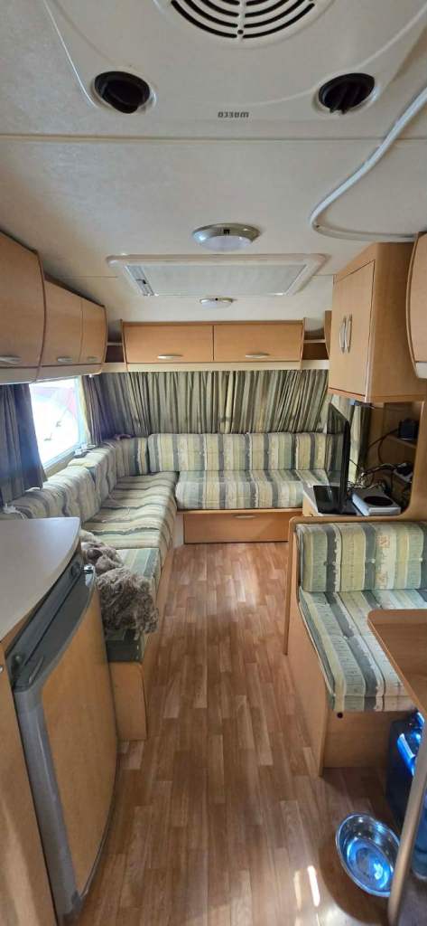 Abbey Aventura 4 berth 2004 