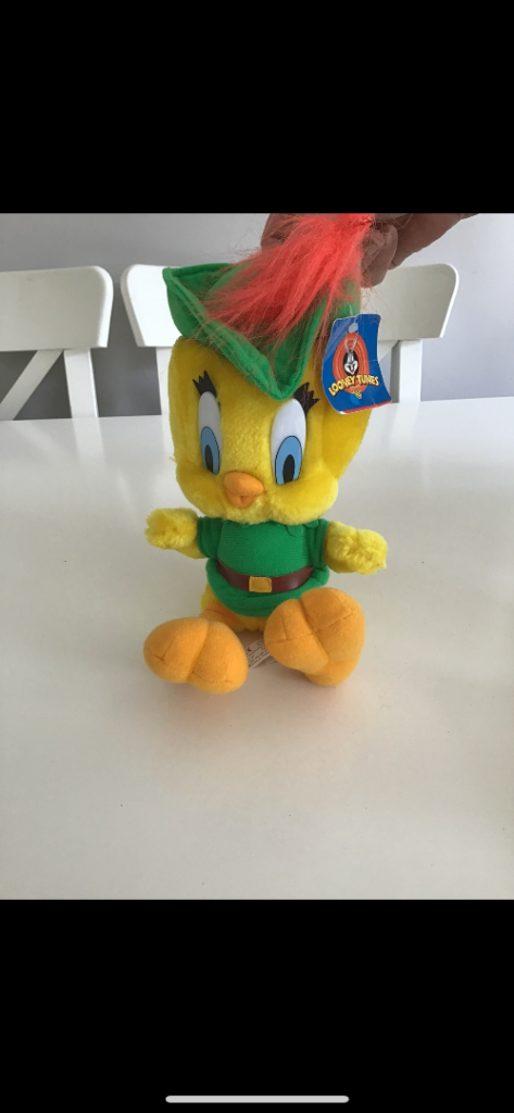NEW Looney Tunes Tweety Bird Robin Hood Plush Toy with Tags