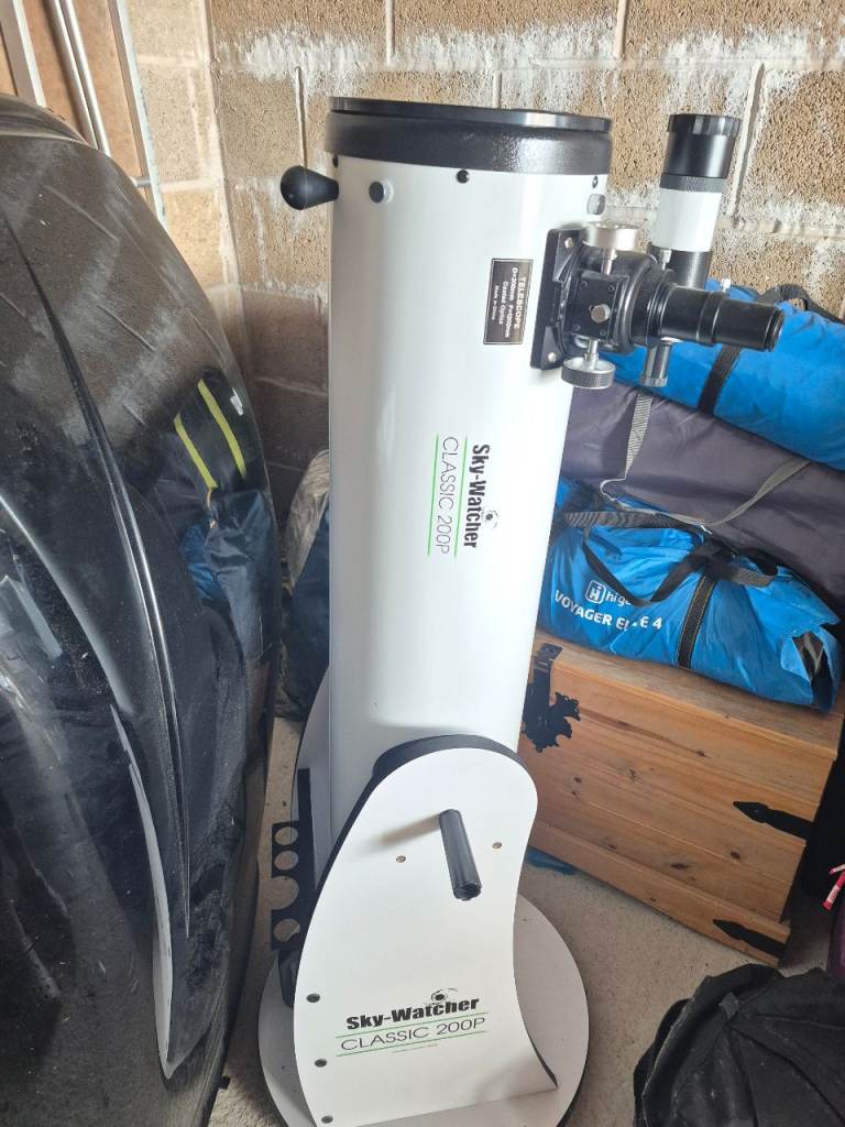 Sky watcher 200p telescope