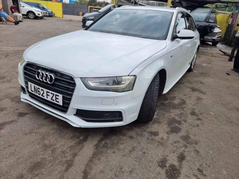 Audi, A4, Estate, 2012, FSi 2,0 Petrol Estate Automatic ULEZ