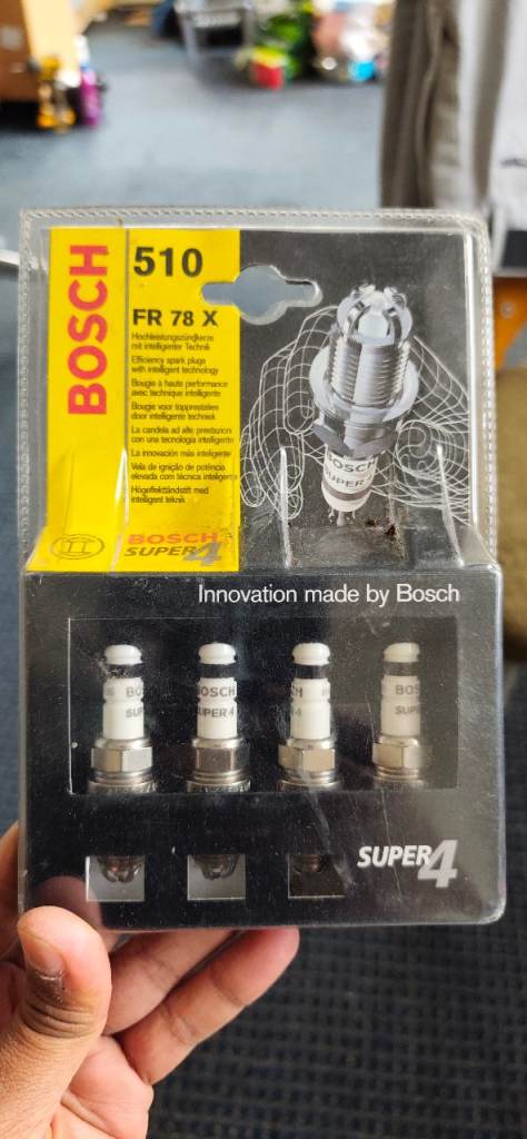 Bosch Super 4 Spark Plugs – FR78X (Pack of 4)
