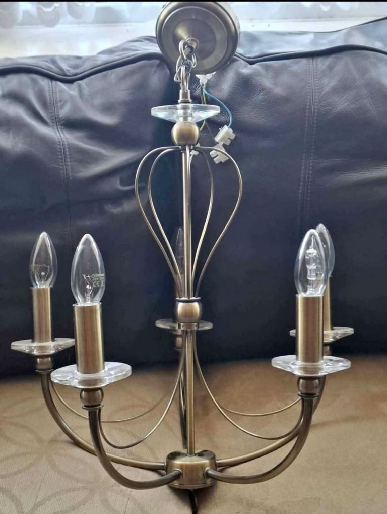 Brass Chandelier with 5 Lights – Good Condition