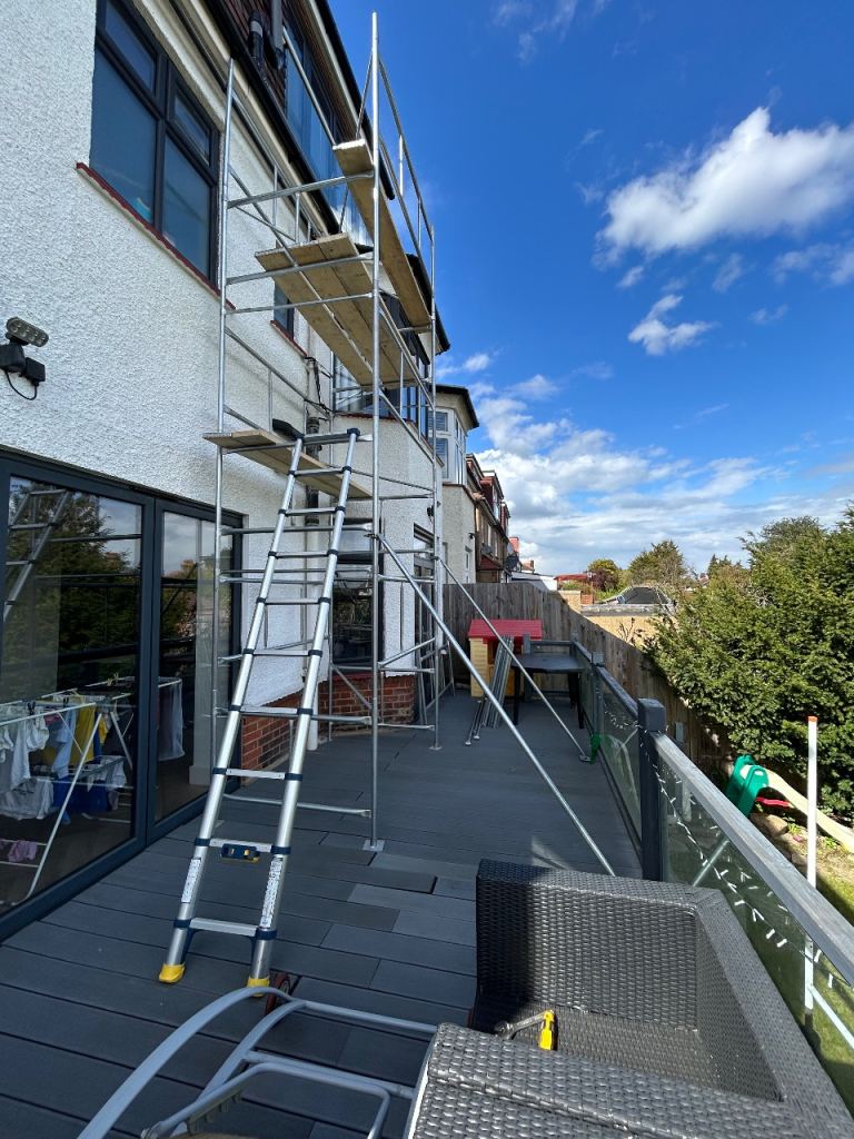 Scaffolding tower for sale