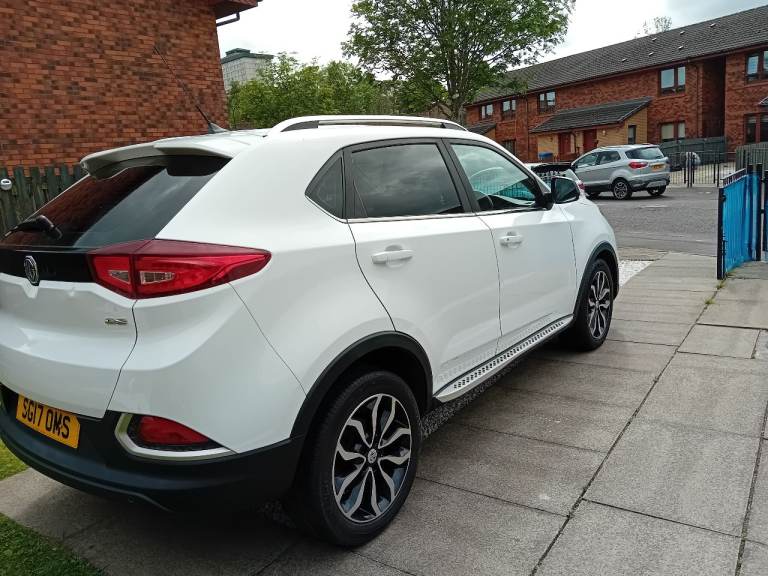 MG Motor UK, GS, Hatchback, 2017, Manual, 1490 (cc), 5 doors