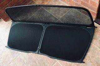 Audi A5 convertible wind deflector