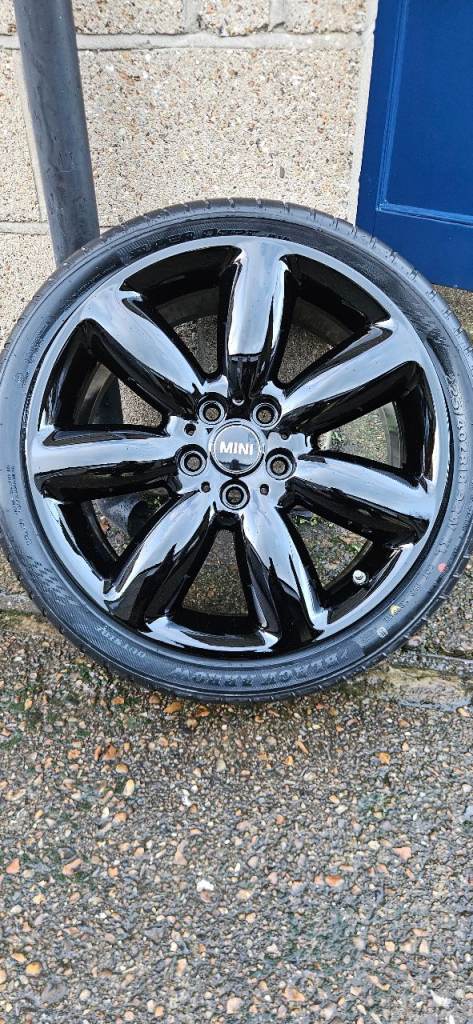 Mini Cooper 18" F54, F55, F56, F57, F60 Alloy Wheels with New 225/40/18 Tyres