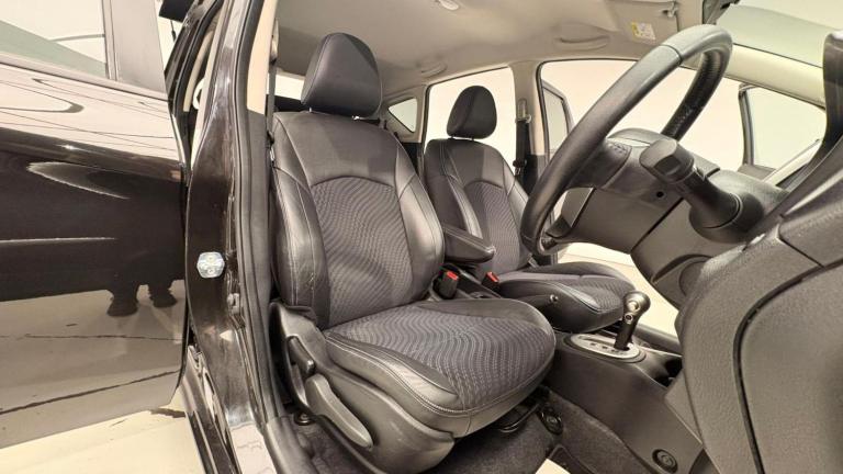 2015 Nissan Note 1.2 DiG-S Tekna 5dr Auto MPV PETROL Automatic