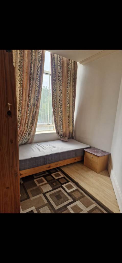 Single Room for 1 person