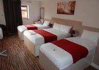 BEAUTIFUL LARGE DOUBLE ENSUITE ROOMS TO RENT IN CRANFORD