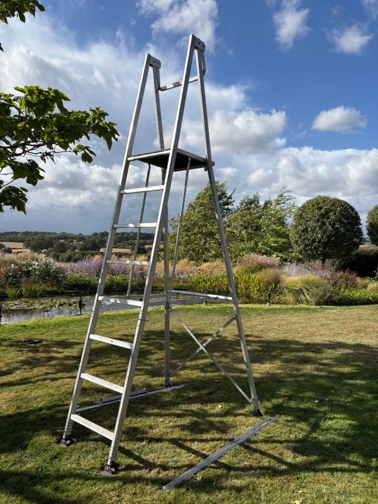 Henchman Hi-Step Platform Ladder Maxi With Extension Kit - Excellent Condition