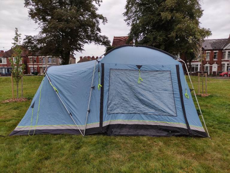 Driveaway Awning with bedroom