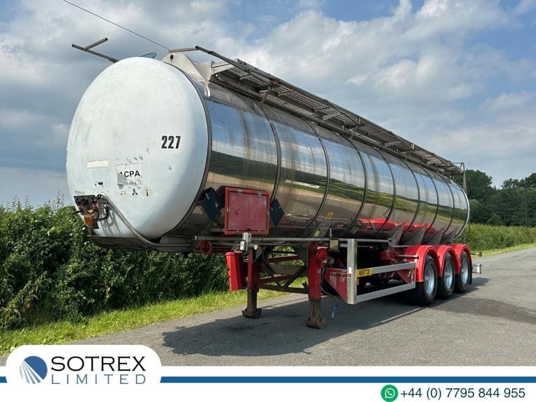 Indox Stainless Steel GP Triaxle Tanker