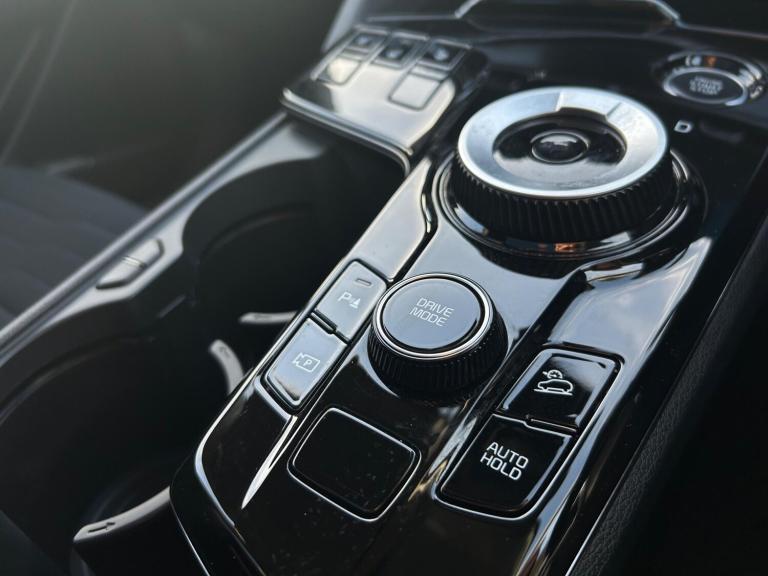 2022 Kia Sportage 1.6T GDi HEV 4 5dr Auto ESTATE PETROL/ELECTRIC Automatic