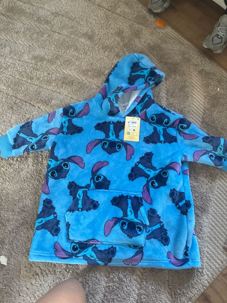 New Stitch Oversized Hoodie Blanket – Blue, Kids/Adults
