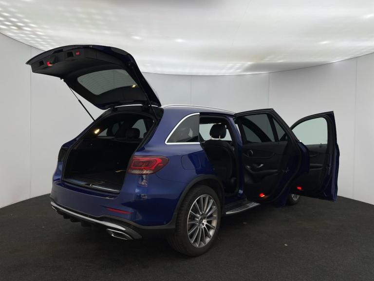 2020 Mercedes-Benz GLC 2.0 GLC300d AMG Line (Premium) SUV 5dr Diesel G-Tronic+ 4MATIC Euro 6 (s/s...