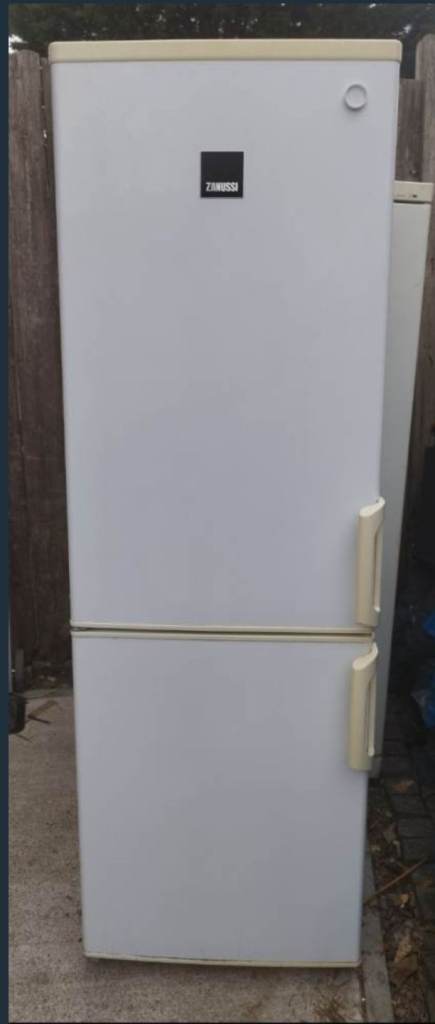 image for Fridge freezer 