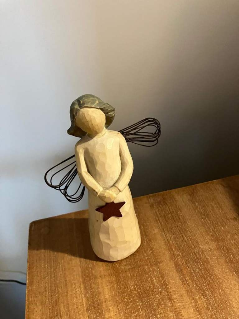 Willow Tree 'Angel Of Light' Figurine