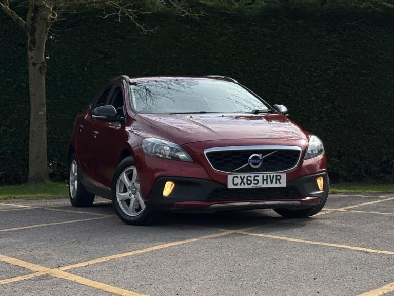 2015 Volvo V40 D2 [120] Cross Country SE 5dr Hatchback Diesel Manual