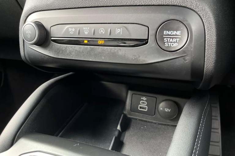 2022 Ford Focus 1.0 EcoBoost ST-Line Vignale 5dr ** Sync 4 - Heated Seats / Steering Wheel  Hatch...