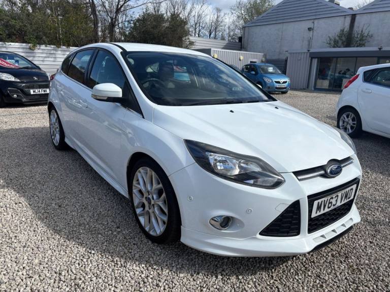 2013 Ford Focus 1.6T EcoBoost Zetec S Hatchback 5dr Petrol Manual Euro 5 (s/s) (182 ps) Hatchback...