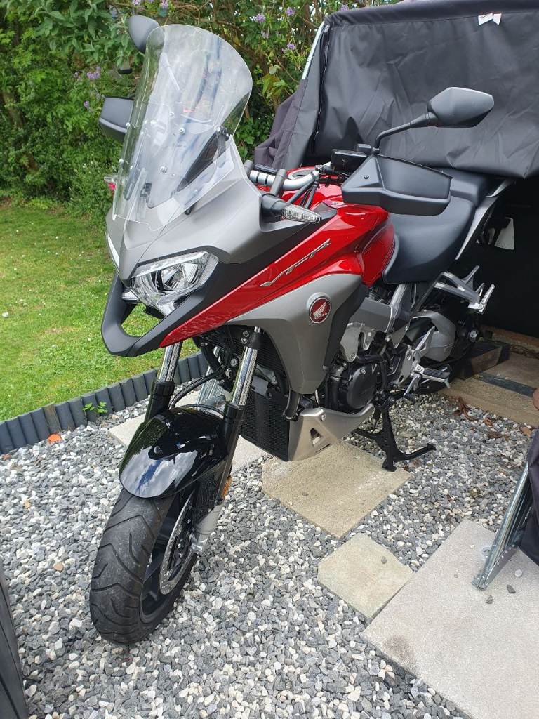 Honda VFR800X 