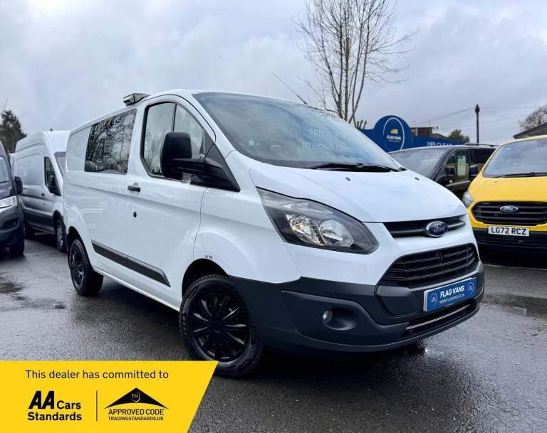 2018 Ford Transit Custom 2.0 TDCi 105ps Low Roof D/Cab Van PANEL VAN DIESEL Manual