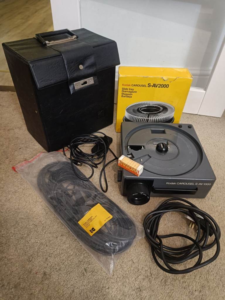 Kodak CAROUSEL S-AV 1000 Projector