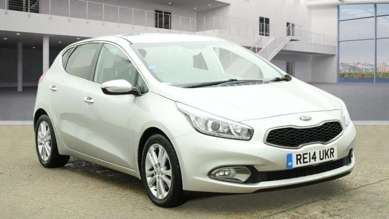 2014 Kia Ceed 1.6 GDi 3 5dr DCT HATCHBACK PETROL Automatic