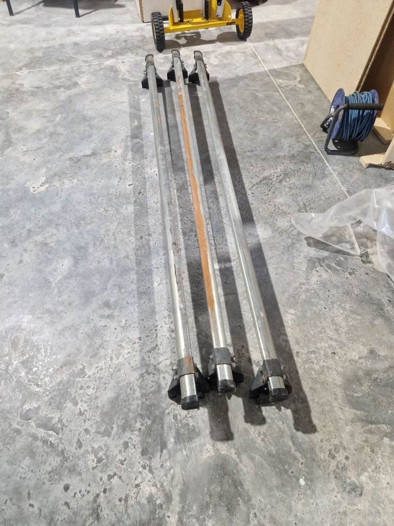Rhino roof racks 