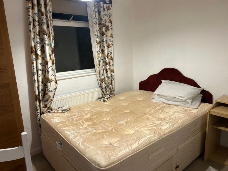 Double room to rent 