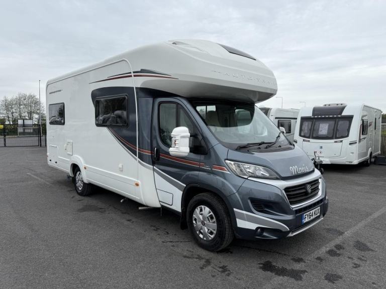 2014 (64) AUTO-TRAIL APACHE 700 LUXURY 4 BERTH MOTORHOME