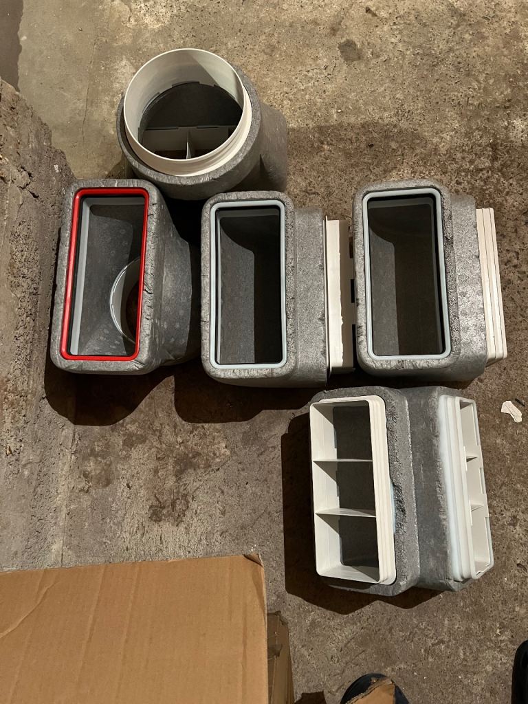 Bundle of Commercial / Residential Extractor Ducting Vent Air Duct 220mm x 90mm Square to Round