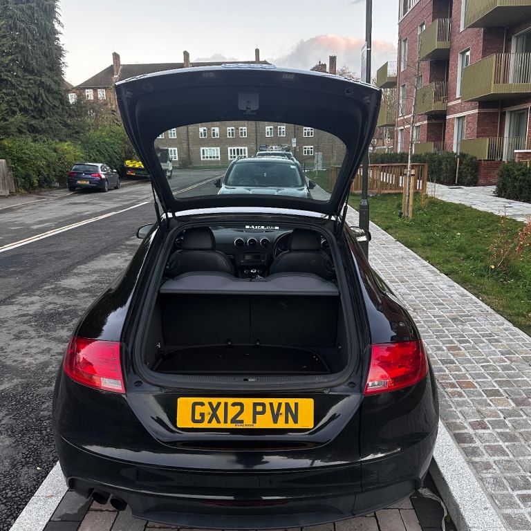 Audi, TT, Coupe, 2012, Manual, 1798 (cc), 2 doors