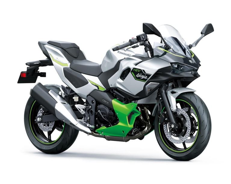 New MOTORCYCLE Kawasaki NINJA 7 HYBRID Silver £1500 GUARANTEED PART EXCHANGE