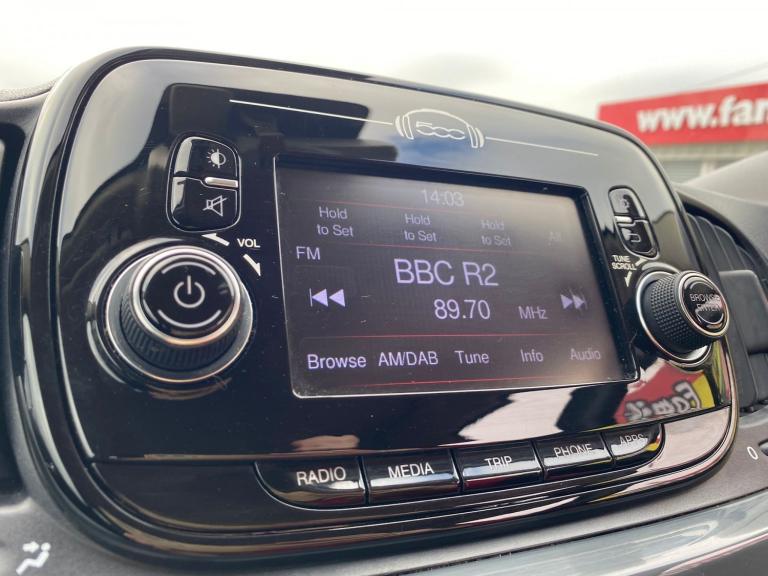 FIAT 500 1.2 COLLEZIONE CONVERTIBLE VERY GOOD CONDITION 1 OWNER NEW CAMBELT KIT