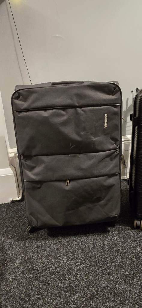Large Suitcase 